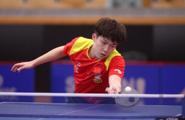 而梅西则以 而梅西则以