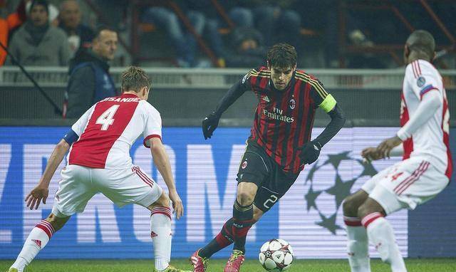 小球内线 小球内线